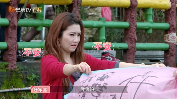 Selina02.jpg Selina02.jpg