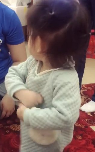 aaron03.jpg aaron03.jpg