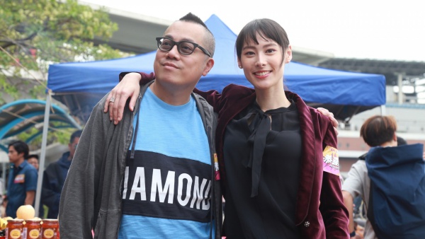 2019_04.jpg 2019_04.jpg