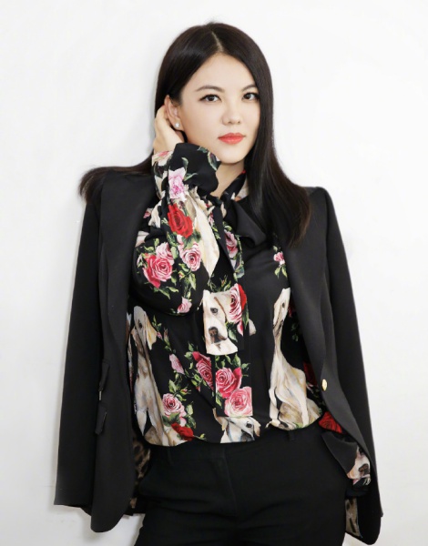 angela_06.jpg angela_06.jpg