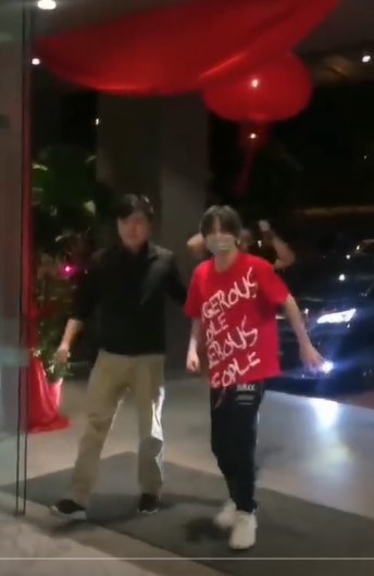 Screenshot_1.jpg Screenshot_1.jpg