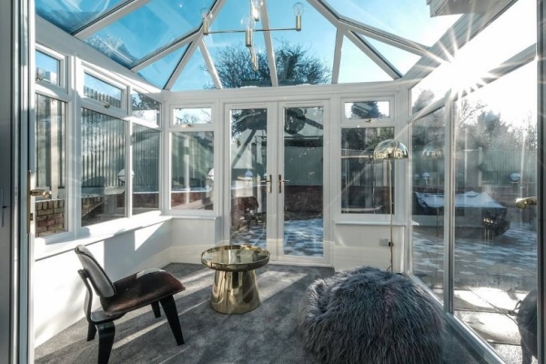 mark_08.jpg mark_08.jpg