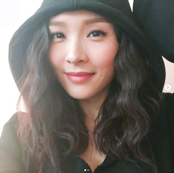 ali_06.jpg ali_06.jpg