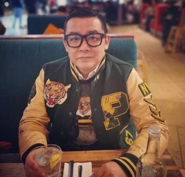 mark_01.jpg mark_01.jpg