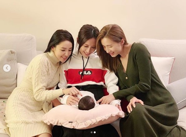 rafeal1.jpg rafeal1.jpg