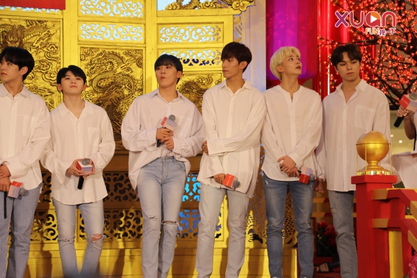 seven6.JPG seven6.JPG