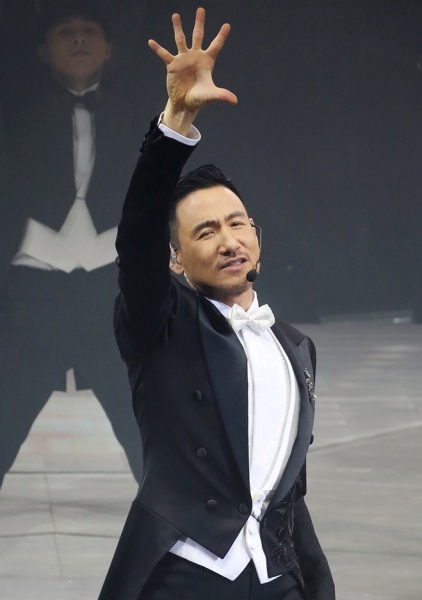 jacky_06.jpg jacky_06.jpg