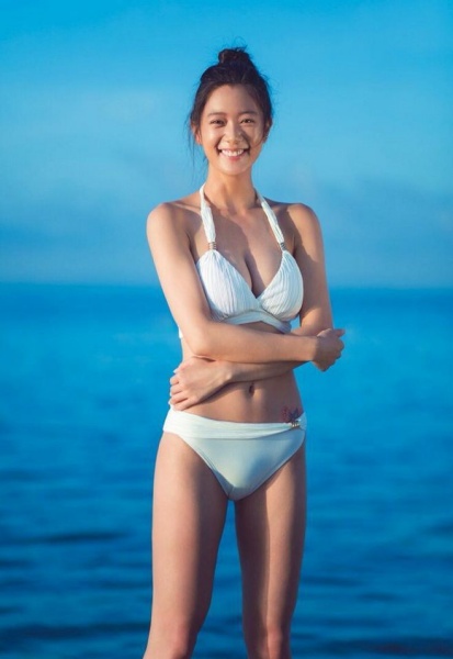 clara_05.jpg clara_05.jpg
