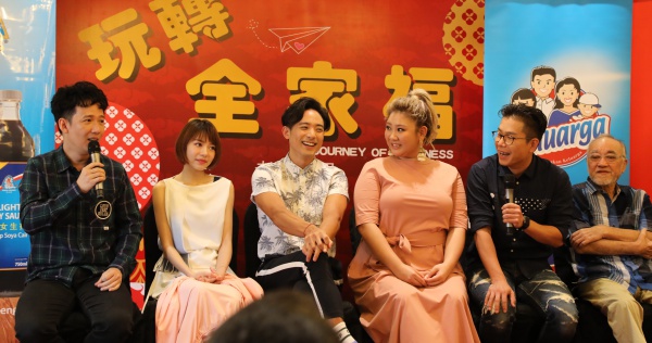 cnymovie_02.JPG cnymovie_02.JPG