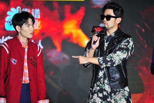 jay_01.jpg jay_01.jpg