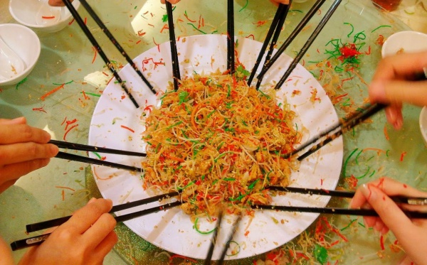 eat_01.jpg eat_01.jpg