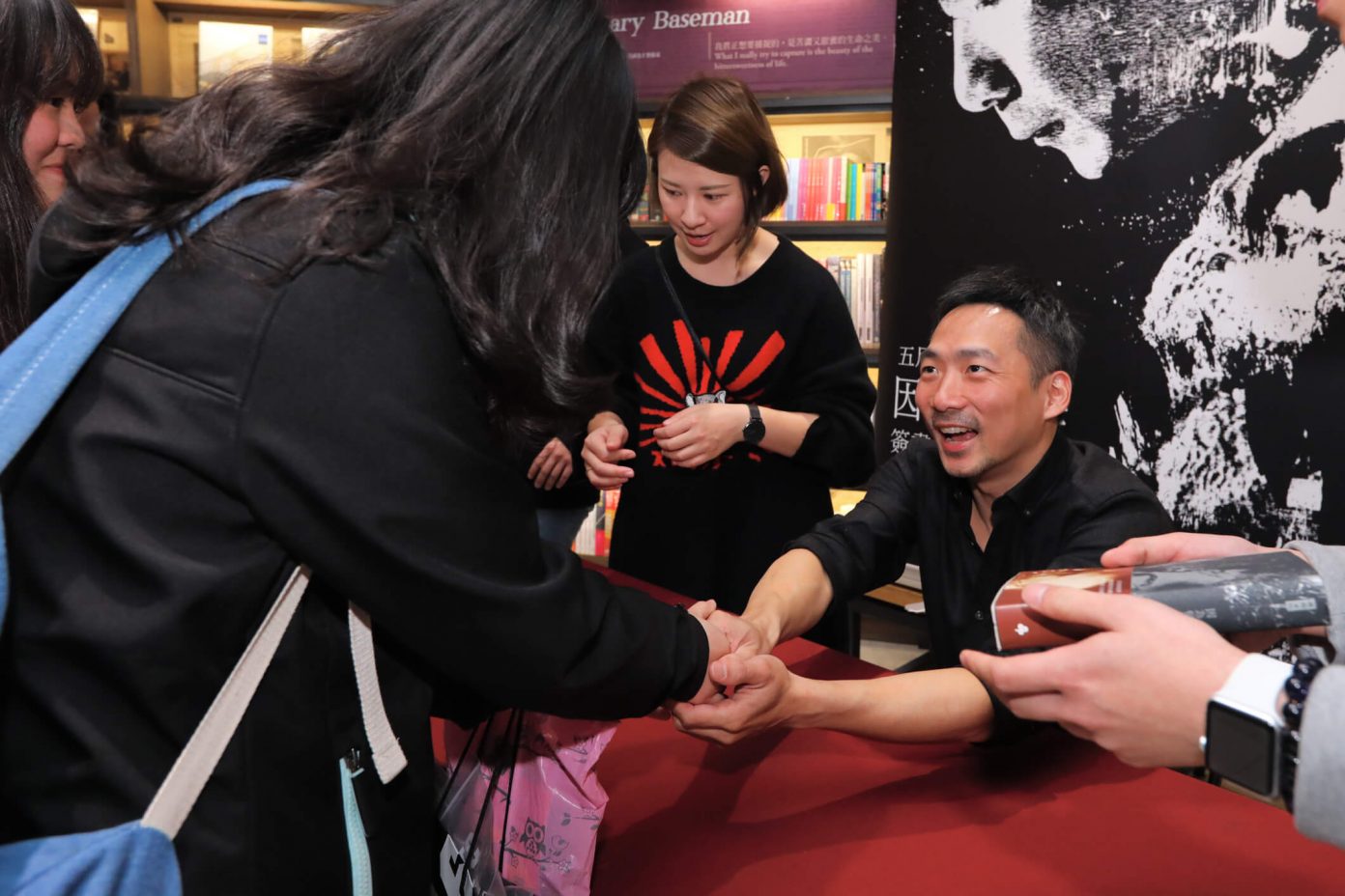 mayday03.jpg mayday03.jpg