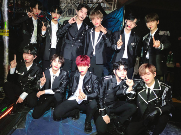 wannaone1.jpg wannaone1.jpg