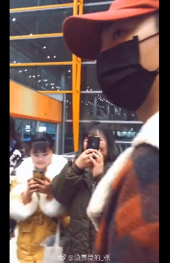 Screenshot_2.jpg Screenshot_2.jpg