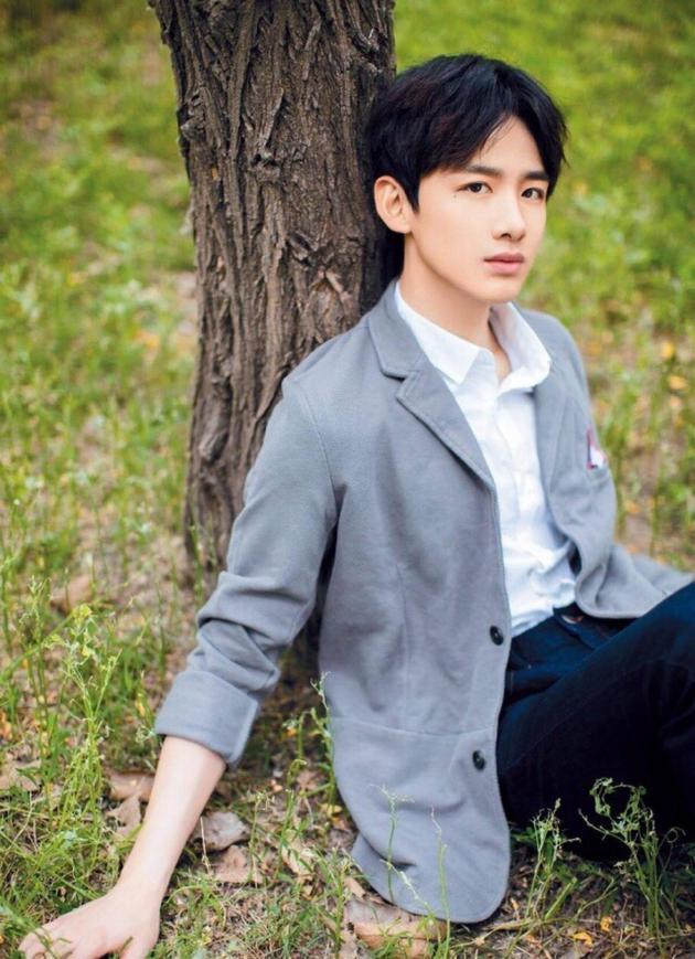 62FC09710A7B5BD990ACB832ADDC9A08AB4D978C_w630_h869.jpg 62FC09710A7B5BD990ACB832ADDC9A08AB4D978C_w630_h869.jpg