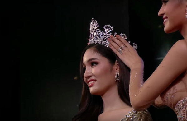 d4253832.jpg d4253832.jpg