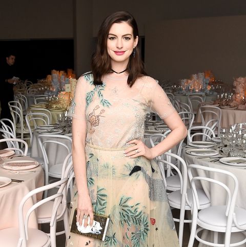 anne-hathaway-attends-the-2016-guggenheim-international-news-photo-624015738-1563994588.jpg