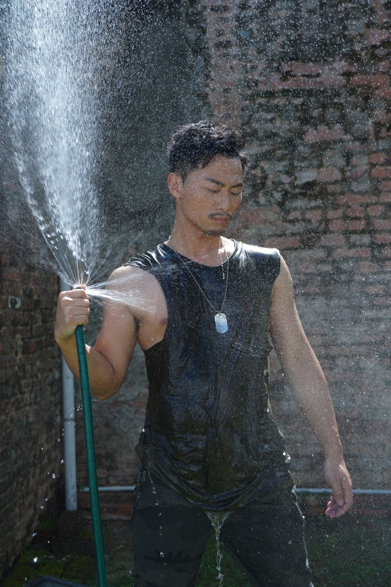 Yang05.jpg Yang05.jpg