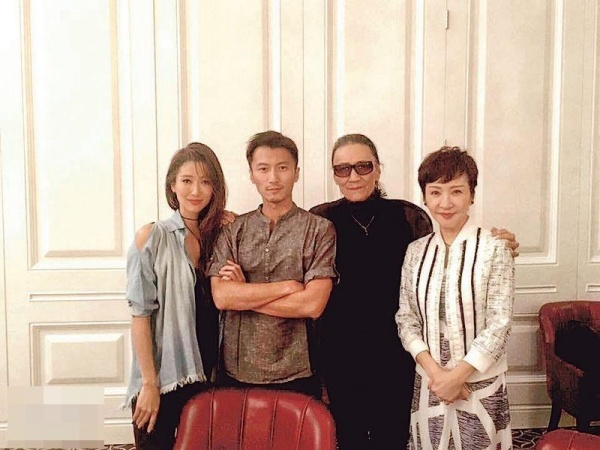 ting_08.jpg ting_08.jpg