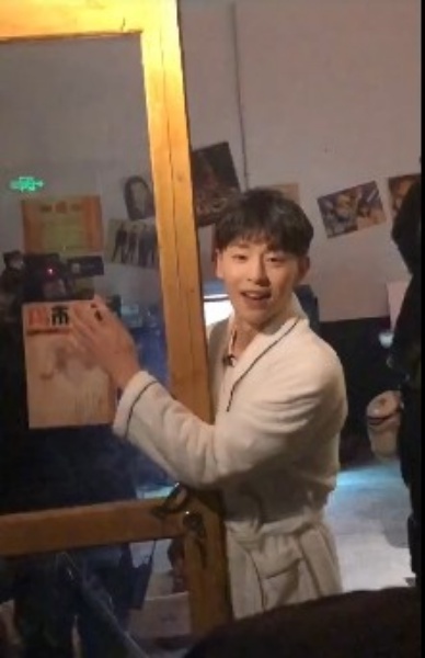 denglun_07.jpg