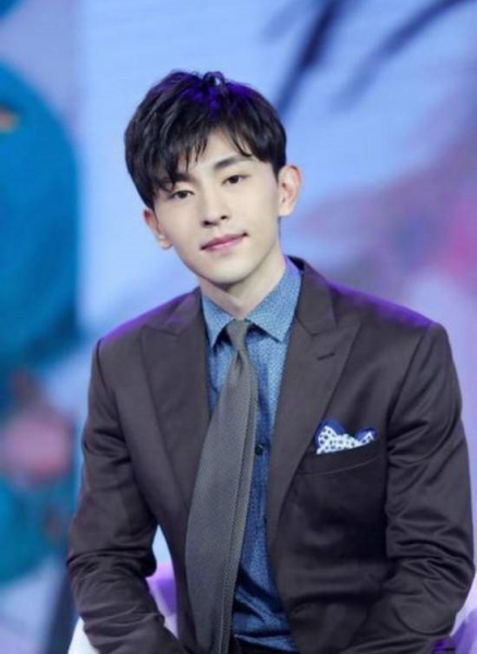 denglun_01.jpg