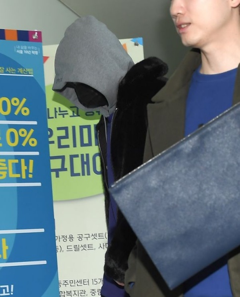 lee_04.jpg