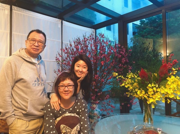 benz_07.jpg benz_07.jpg