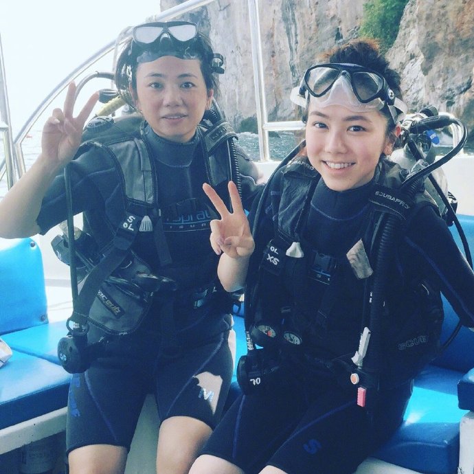 65a92dc9gy1g2ytum6hsfj20u00u0qbc.jpg 65a92dc9gy1g2ytum6hsfj20u00u0qbc.jpg