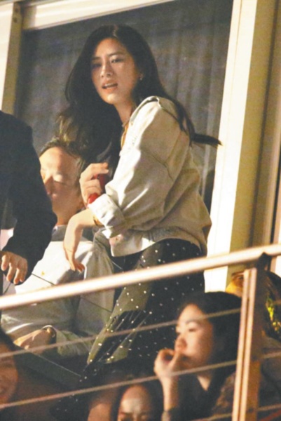 eric_04.jpg eric_04.jpg