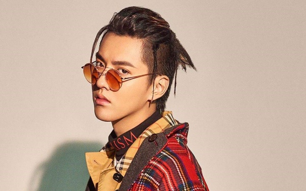 kris_04.jpg kris_04.jpg