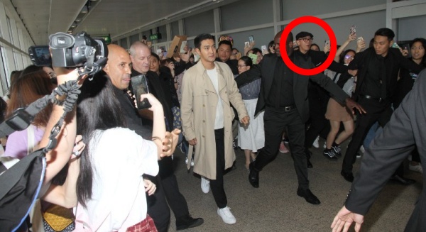 lee_01.jpg lee_01.jpg