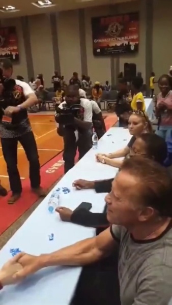 arnold_08.jpg arnold_08.jpg