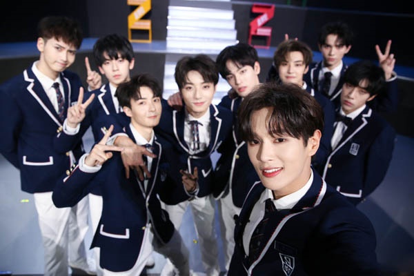 lee_01.jpg lee_01.jpg