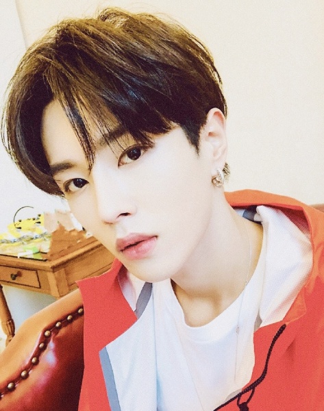 lee_05.jpg lee_05.jpg