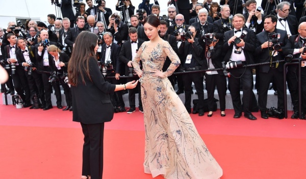 red_03.jpg red_03.jpg