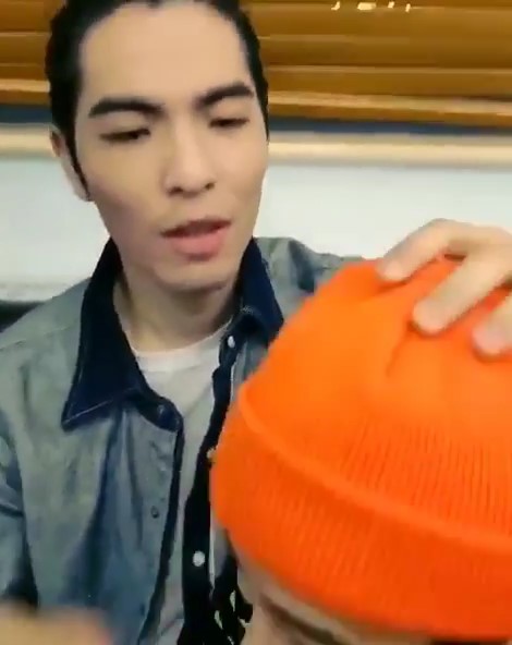 Screenshot_2.jpg Screenshot_2.jpg