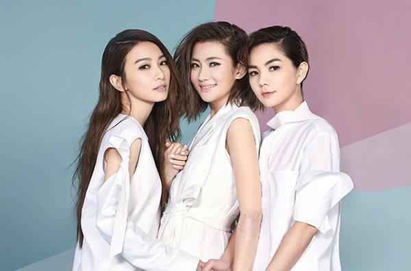 she_05.jpeg she_05.jpeg