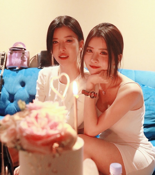 by2_11.jpg by2_11.jpg