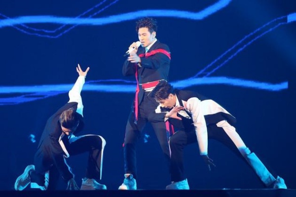 eric_01.jpg eric_01.jpg