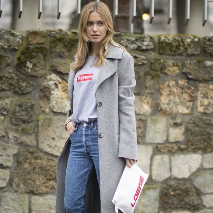 supreme-logo-tee-street-style.jpg supreme-logo-tee-street-style.jpg