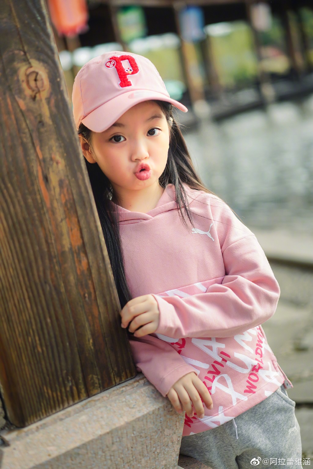 006iWzCVly1g98zr2uvbyj3224334e83.jpg 006iWzCVly1g98zr2uvbyj3224334e83.jpg