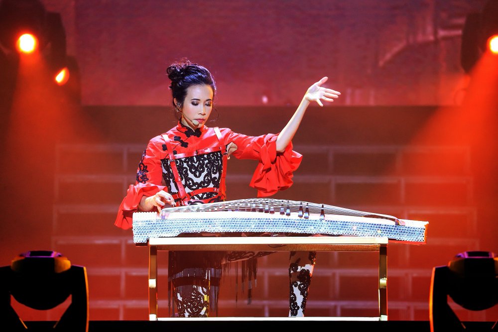 The-Ultimate-Karen-Mok-Show-in-KL-(9).jpg