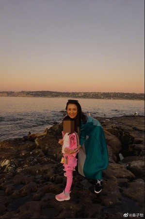 d4514735.jpg d4514735.jpg