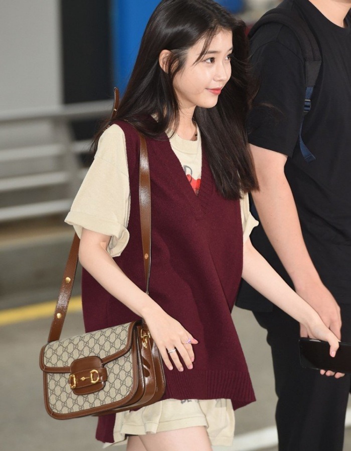 iu-gucci-1955-horsebit-bag.jpg iu-gucci-1955-horsebit-bag.jpg