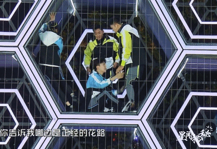 d4528171.gif d4528171.gif