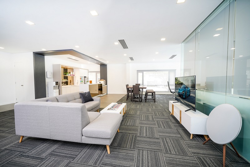 McLaren-Lounge-Area.jpg McLaren-Lounge-Area.jpg