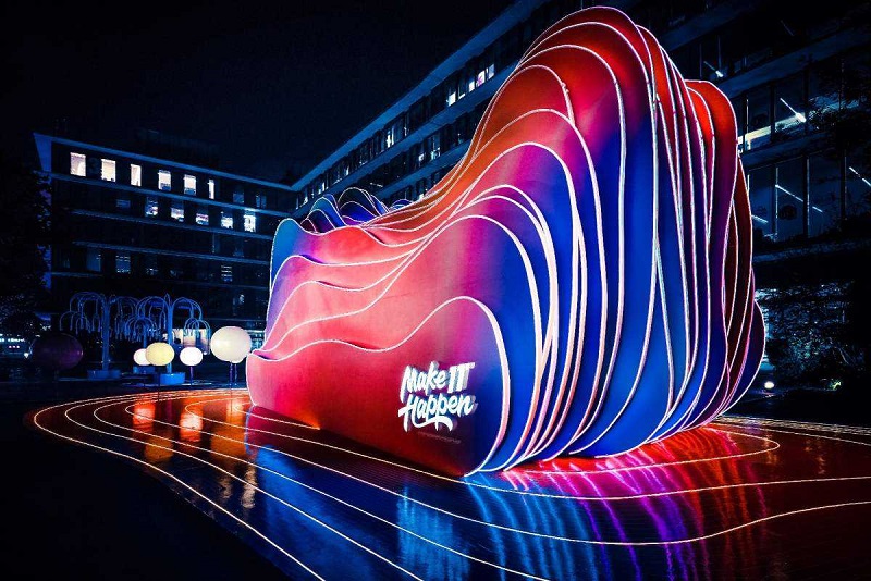 Alibaba-Headquarters-on-11-Nov.jpg Alibaba-Headquarters-on-11-Nov.jpg