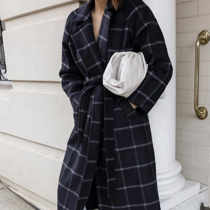 bottega-veneta-the-pouch-trend.jpg