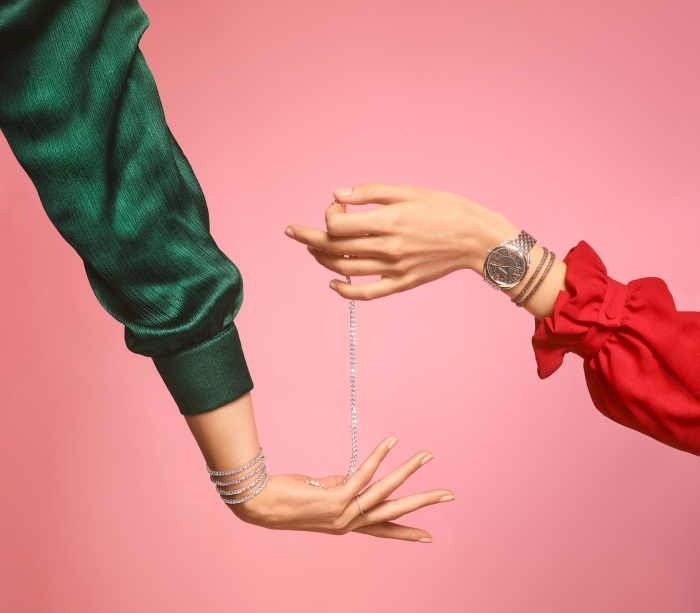 swarovski-fall-winter-holiday-collection-2019.jpg