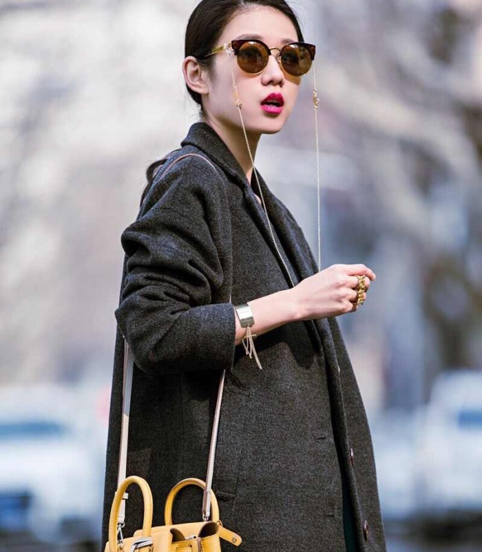chain-sunglasses-trend-to-try.jpg